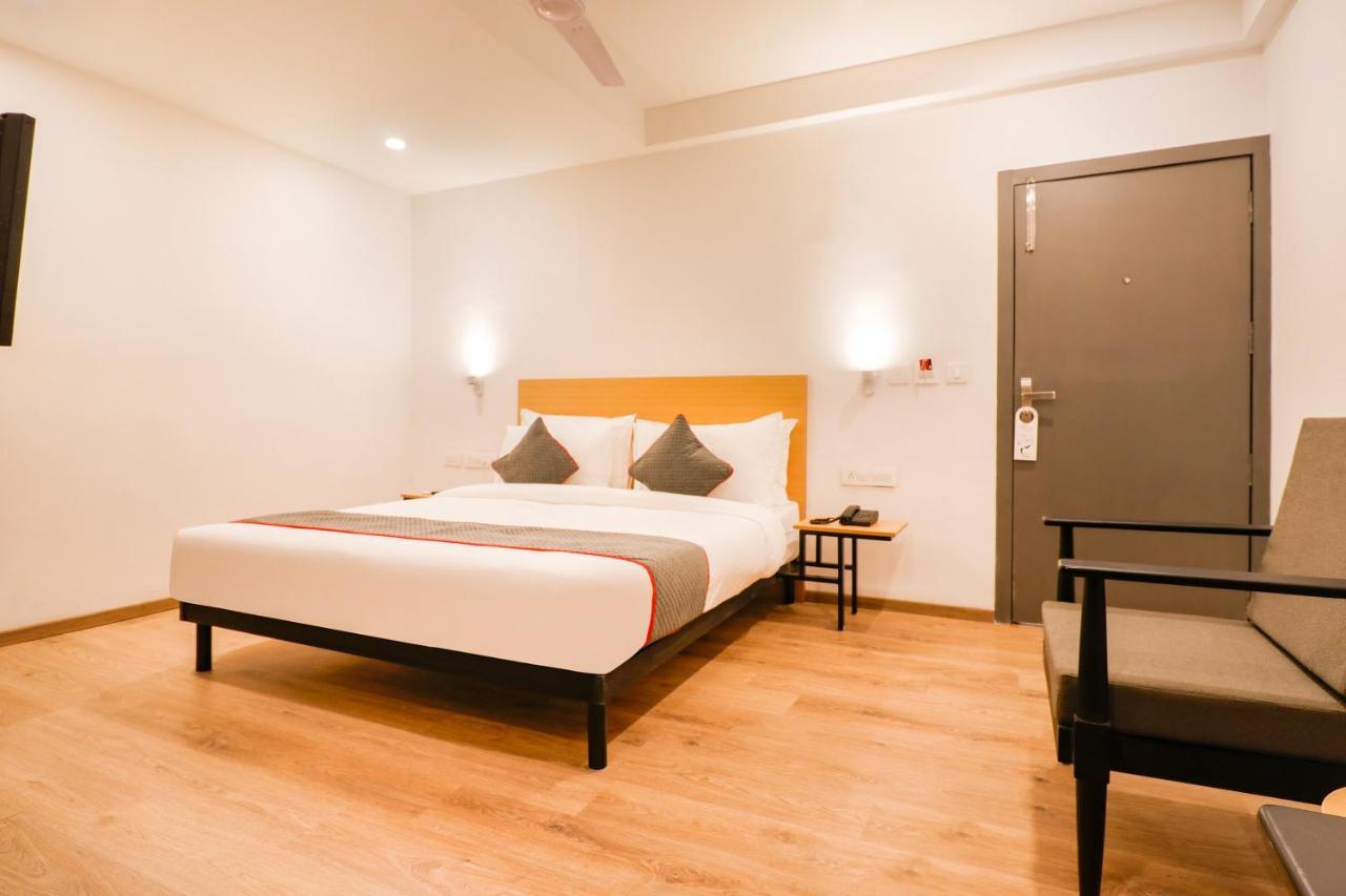 Townhouse South Tukoganj Indore
